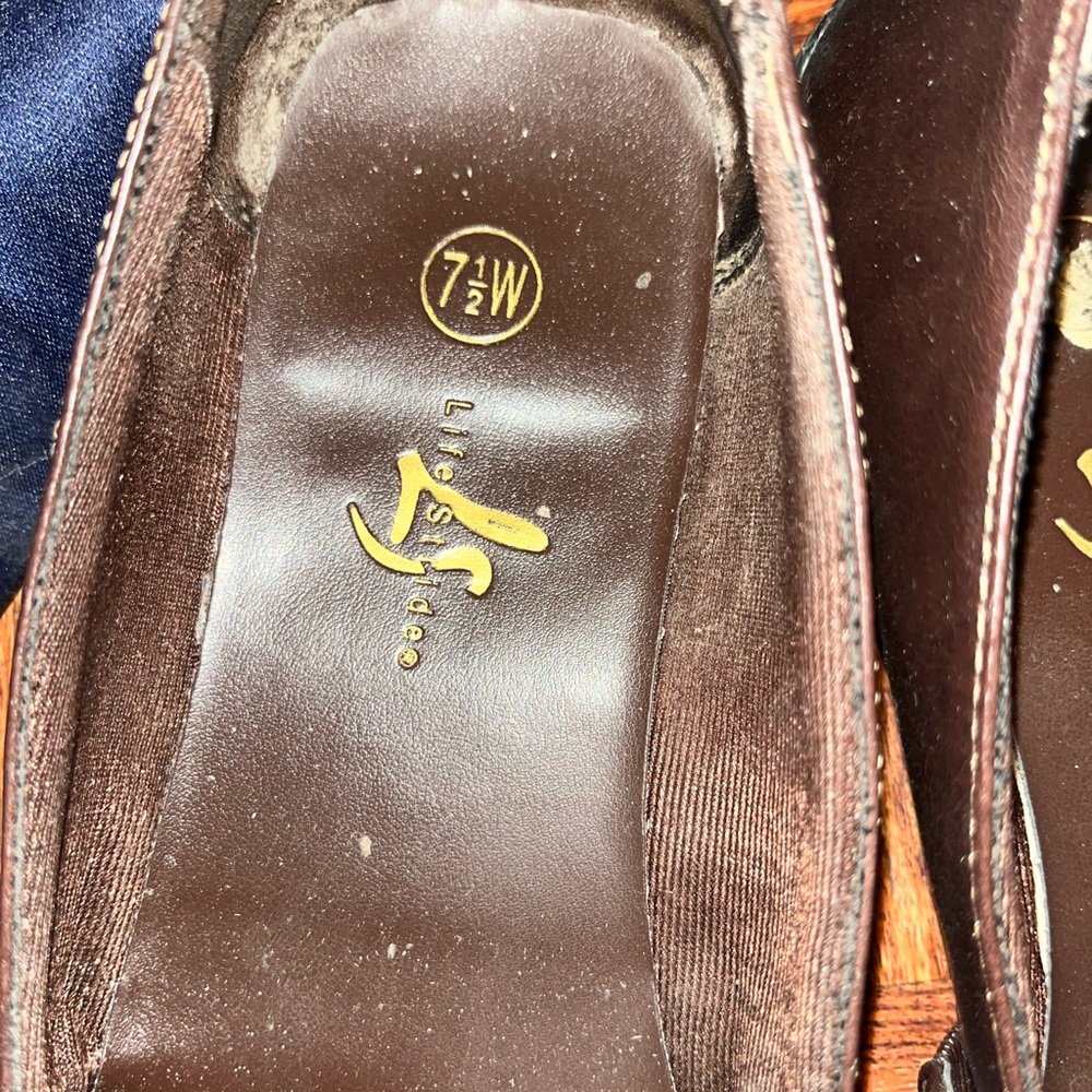 Life Stride Brown Flats - Picture 5 of 5